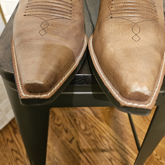 Ariat women's sherpa trimmed leather cowboy boots size 9 - Picture 7 of 7